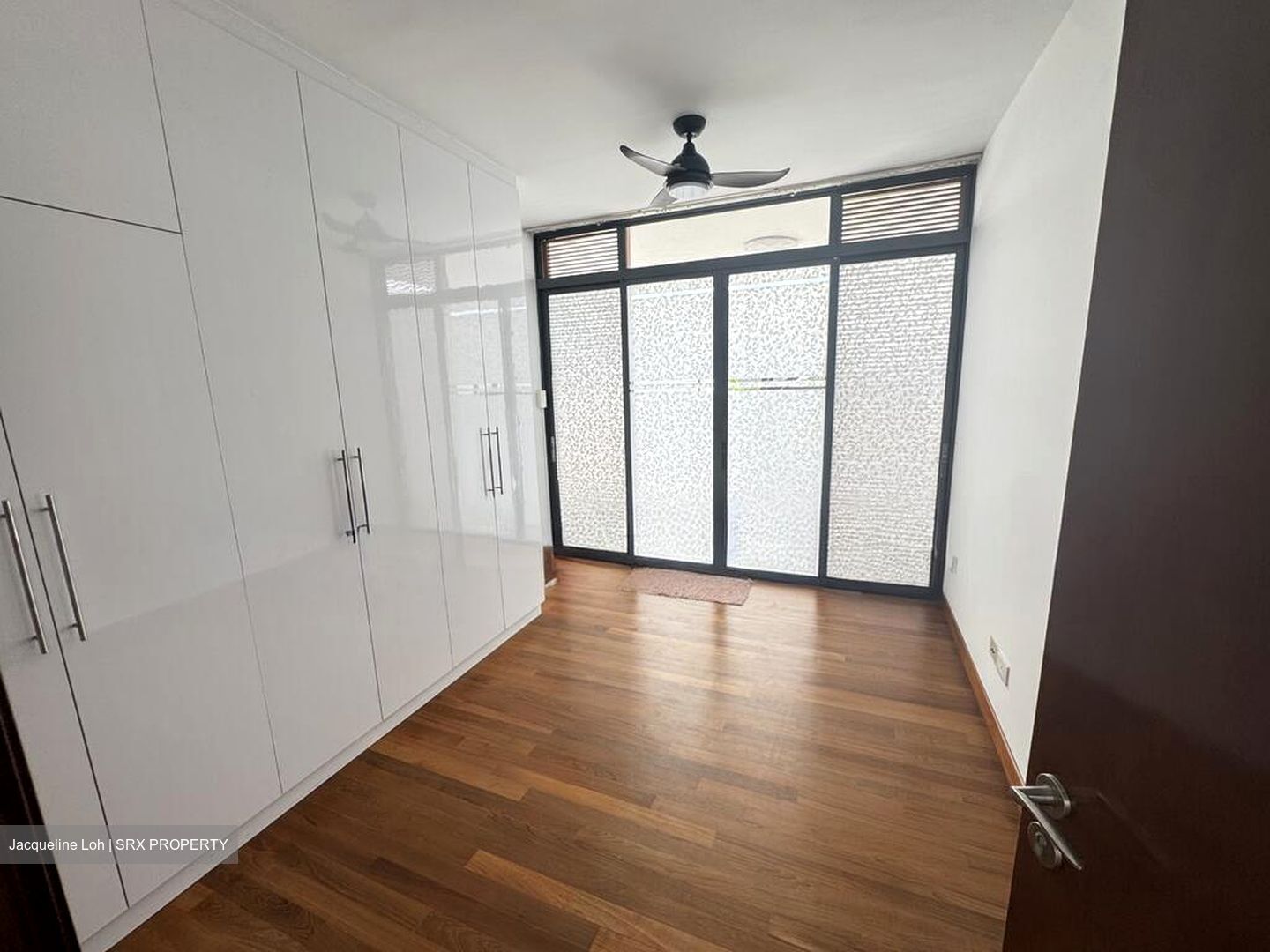 Jalan Limau Nipis (D16), Terrace #520259851